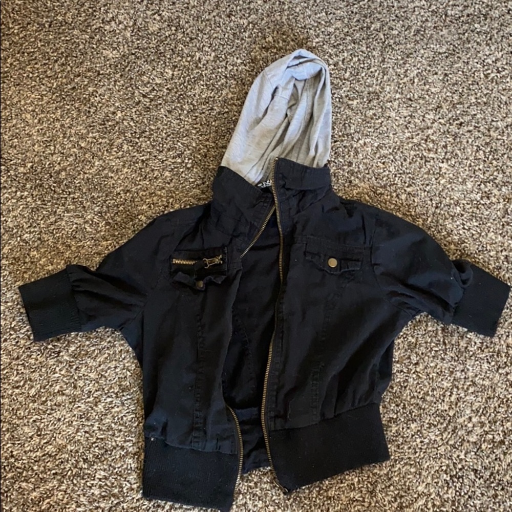 26 International Kids Jacket